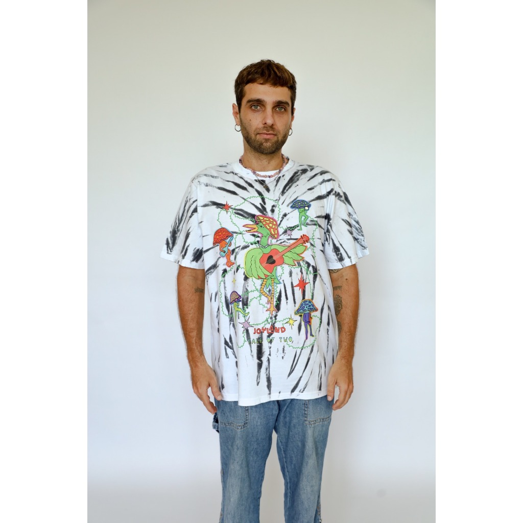 T-shirt Tale of Two X Joyland