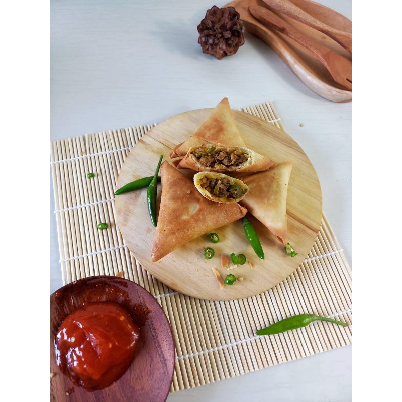 

Sambosa Daging Cabe Hijau Frozen