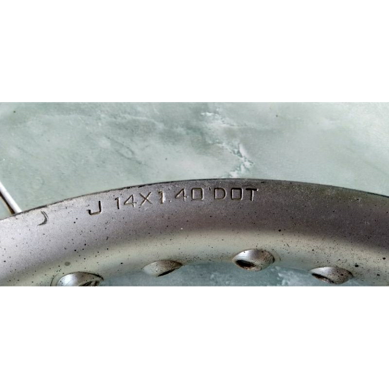 VELG ALUMUNIUM SETENGAH LINGKARAN MERK TDR RACING