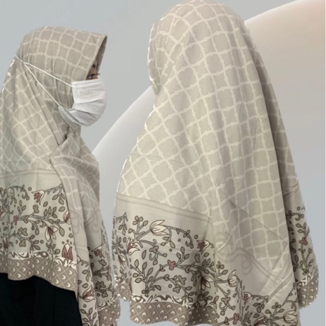 Jilbab segiempat MOTIF JASMINE ukuran 130x130, bahan voal miracle