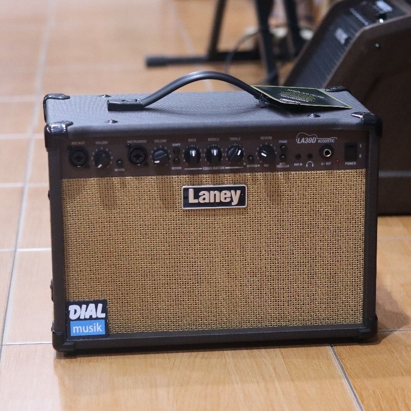 Laney LA30D Acoustic Guitar Amplifier - Ampli Gitar Akustik