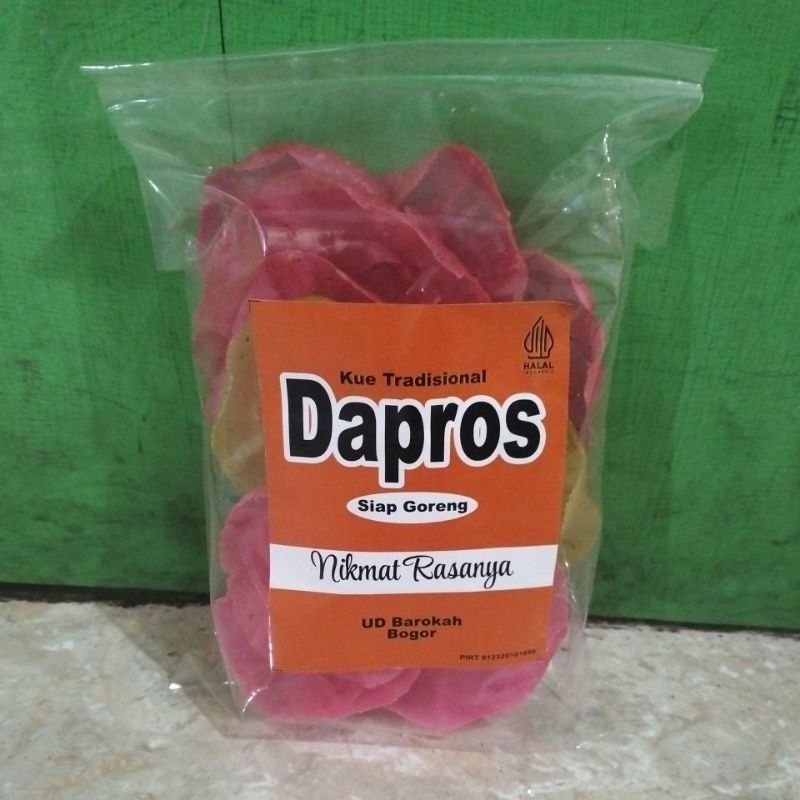 

kerupuk dapros mentah siap goreng/kue tradisional