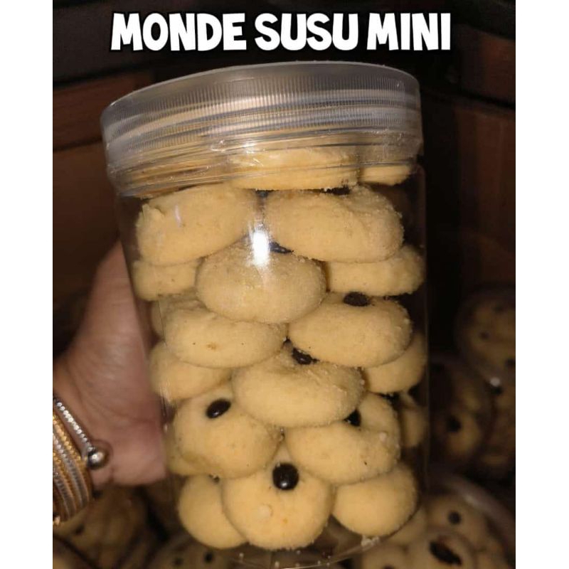 

Kue Kacang Mini & Monde Mini