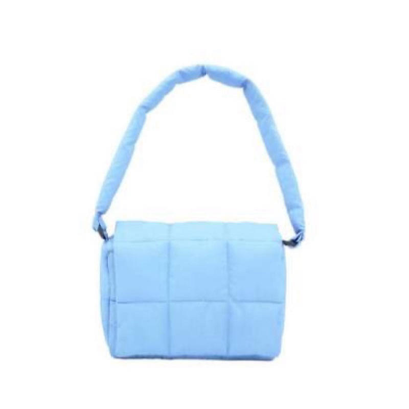 Tas Fluffy warna biru