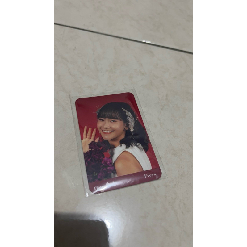 Photocard JKT48 Freya Flowerful