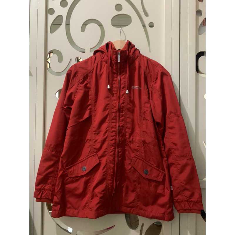 Jaket Wanita Parasut Ako Teracotta 11-0337