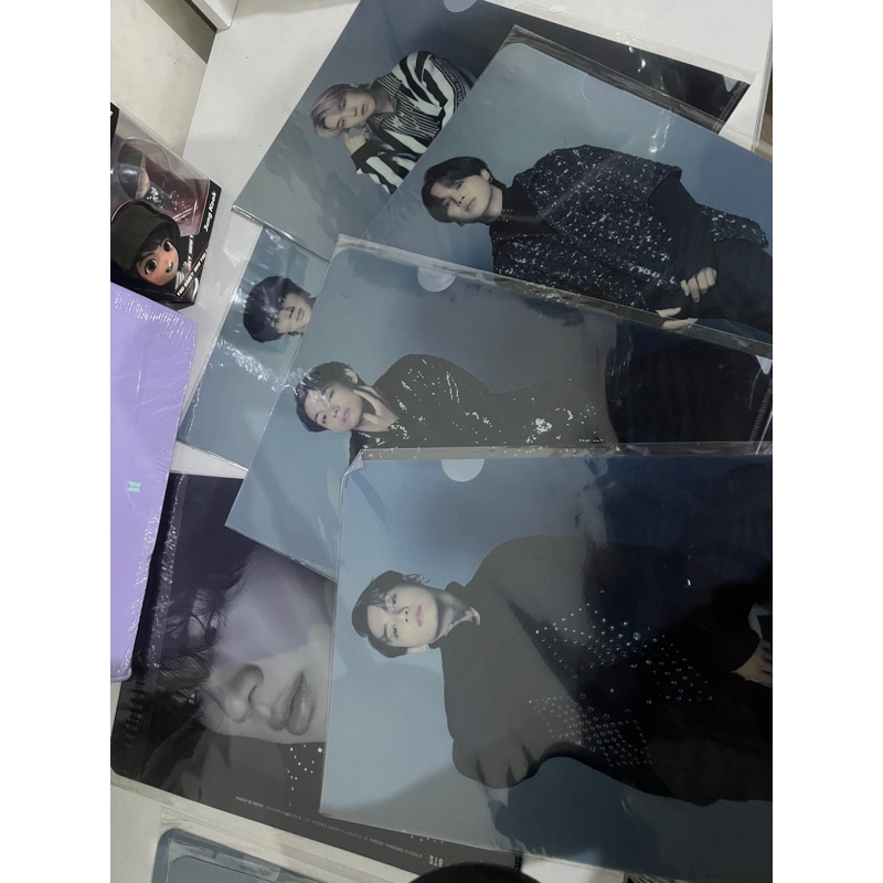DISPATCH DFESTA POSTCARD / FILE HOLDER / SPECIAL KIT SEVENTEEN BTS