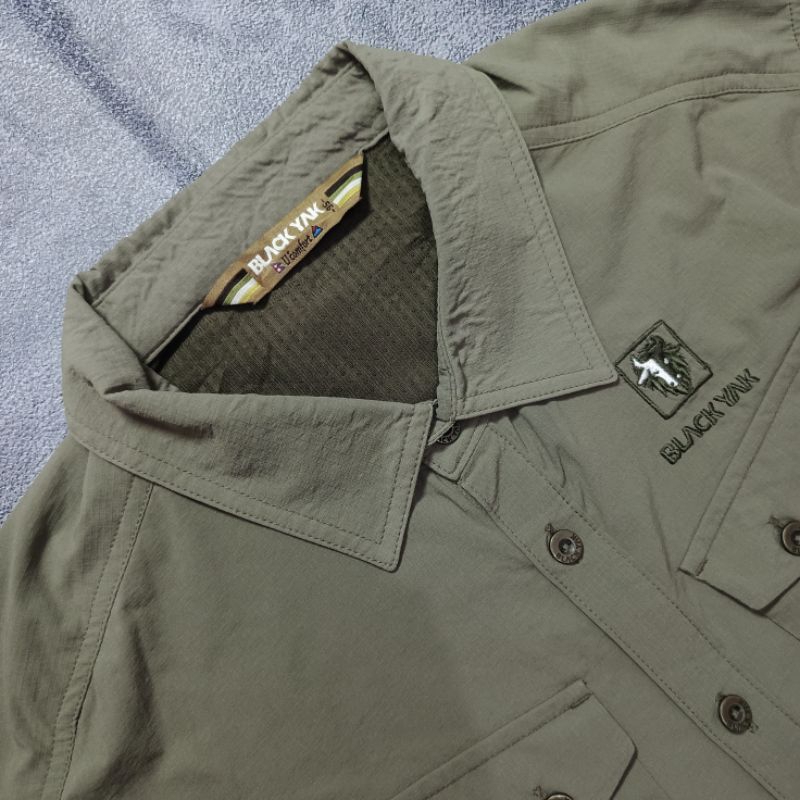 Kemeja panjang pria brand BLACK YAK