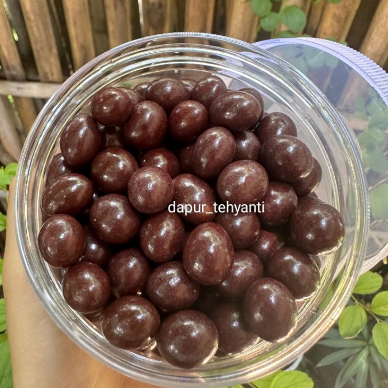 

COKELAT SUSU ISI KACANG