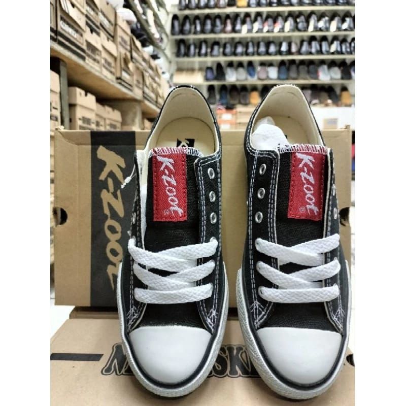 Sepatu sekolah Merk K-Zoot Alonzo (pendek) Original