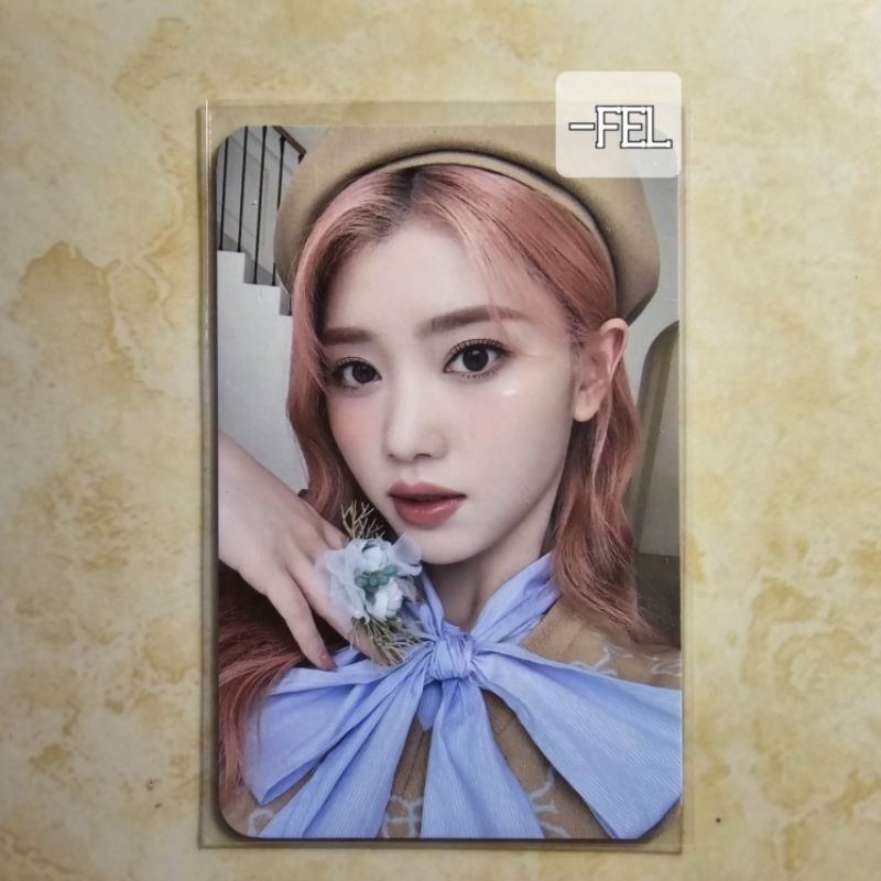 PHOTOCARD KEP1ER XIAOTING SEASON'S GREETING 2024