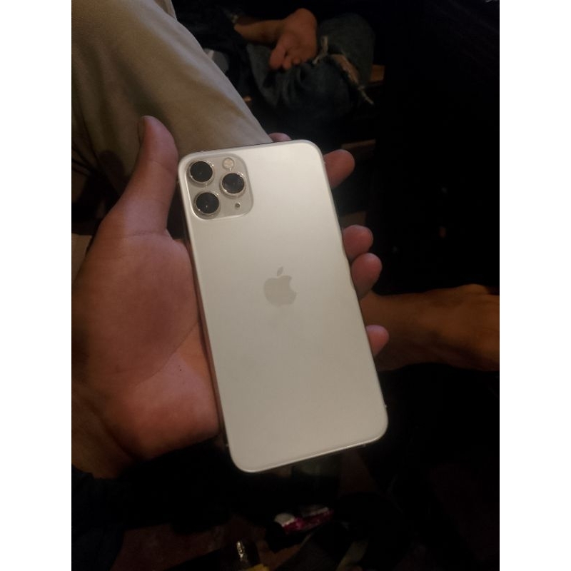 iPhone 11 pro 64gb