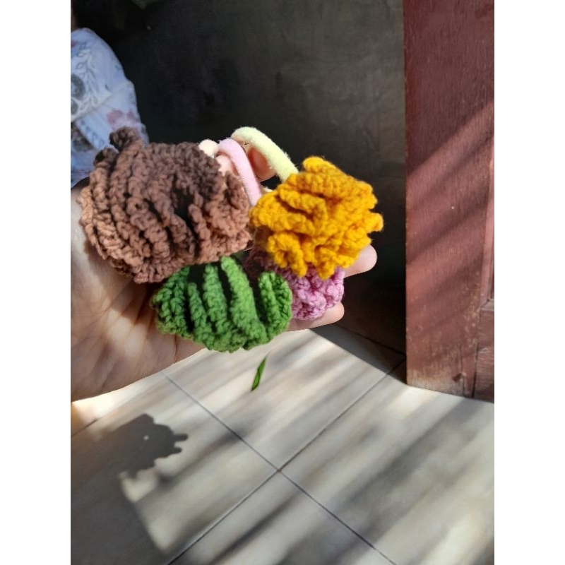 Ikat rambut rajut / Scrunchies rajut