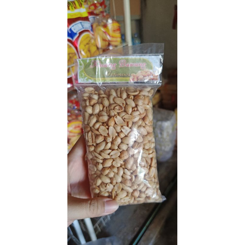 

kacang kupas goreng / kacang bawang / kacang asin