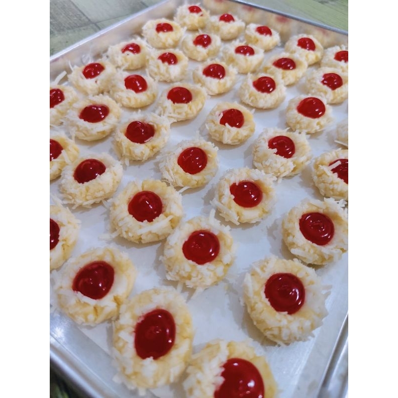 

Kue Thumbprint strowberry / kue kering / kue lebaran