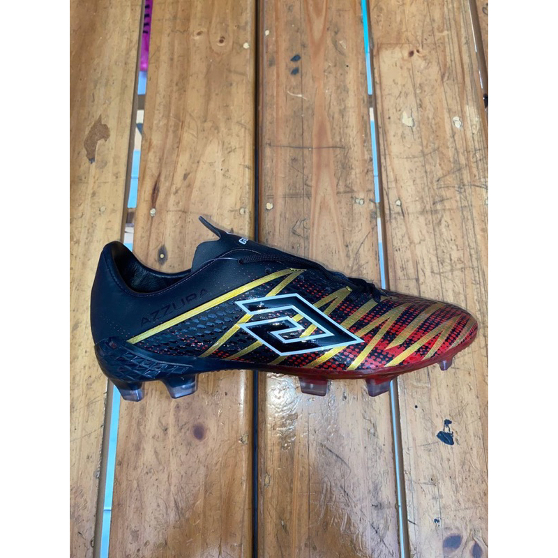 Sepatu Bola Anak Goallo Azzura Black Gold Red