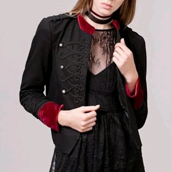 ❤ Preloved ❤ Stradivarius Red Velvet Collar Military Jacket Blazer VVGC