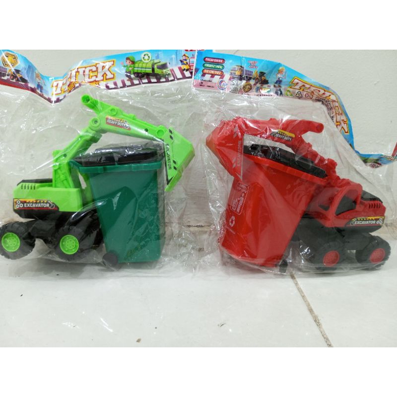 Mainan Mobil Truk Bego keruk excavator mini Kantong + Tempat sampah AK 97