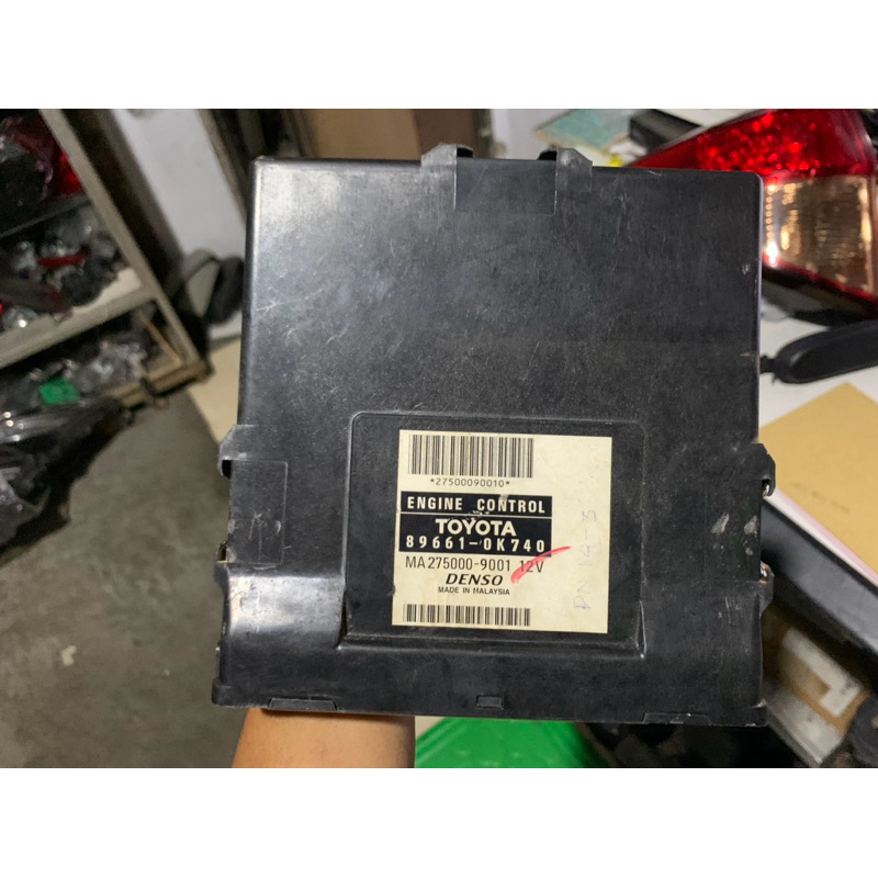 89661-ok740 ecu engine control toyota innova hilux