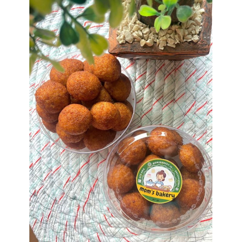 

Palm sugar cookies /Kue lebaran /Kue gurih manis /kemasan 250gr