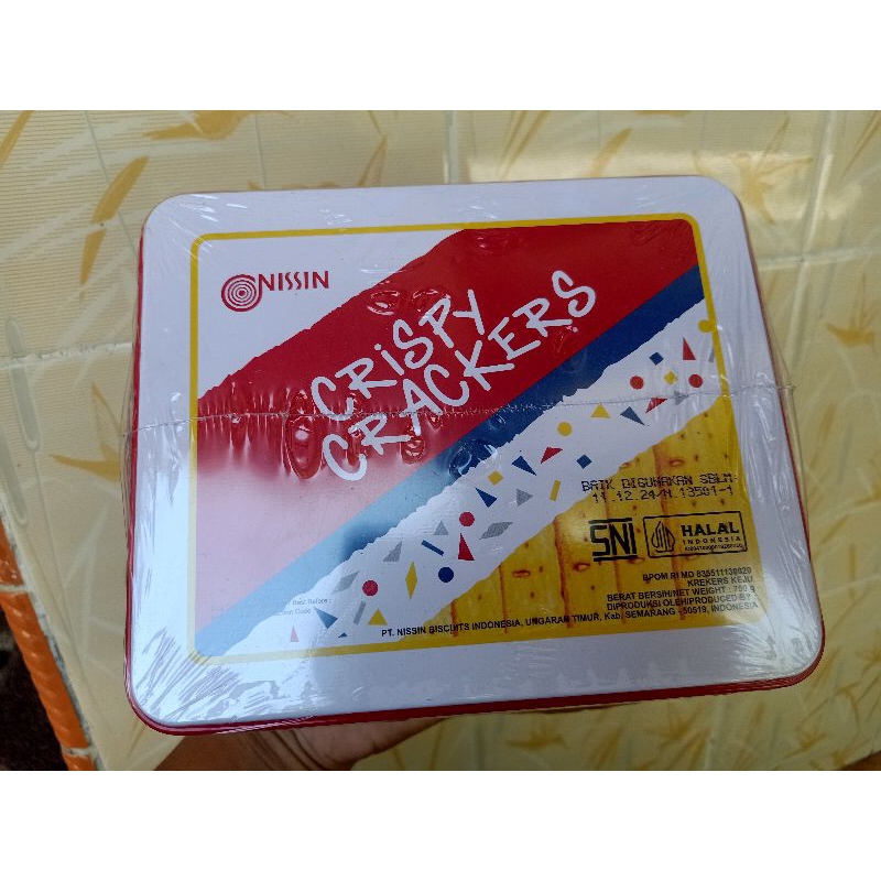

WAFERR CRISPY CRACKERS 750 gram