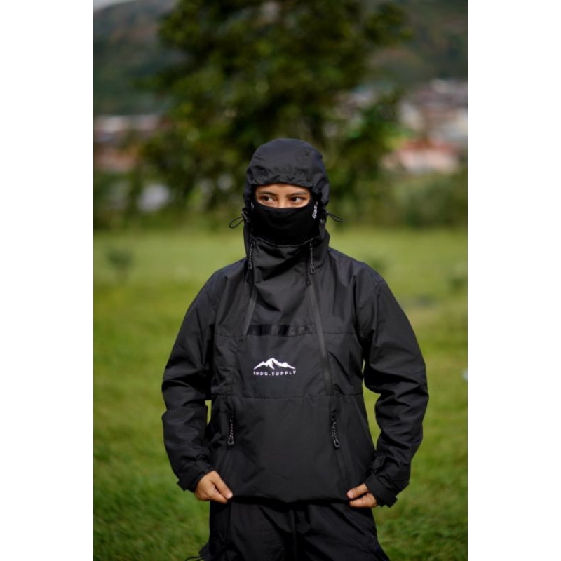 Jaket Gorpcore Waterproof Tahan Air Jaket Gunung Windbreaker Unisex