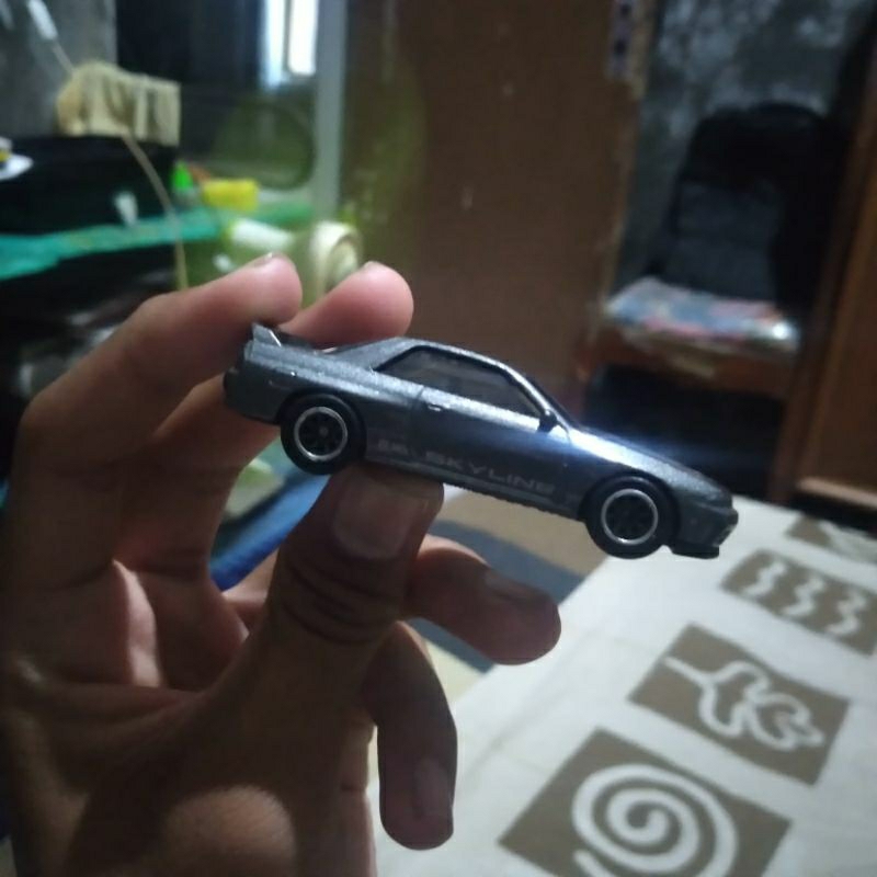hotwheels loose nissan skyline r32 custom ban karet