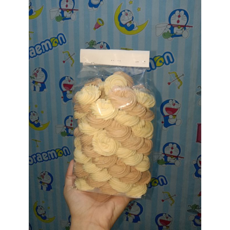 

KUE ACI(KUE LEBARAN 500GRAM),KUE ACI KOMBINASI COKLAT DAN ORIGINAL