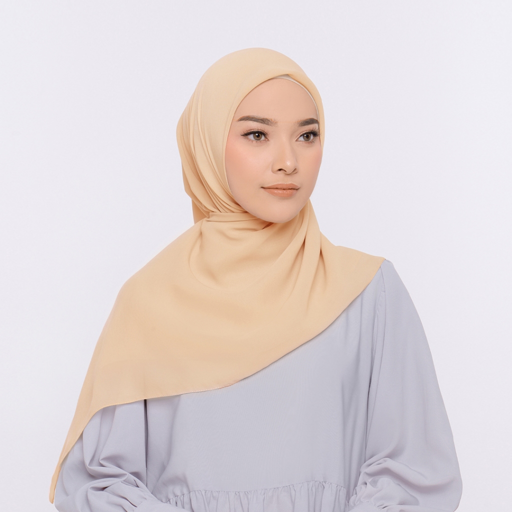 Defect Sale -  ZM Zaskia Mecca - Sana Hijab Kerudung Segi Empat