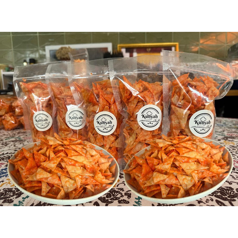 

cemilan pangsit goreng 100gr || #kriuk #pangsitgoreng #cemilan #kripik