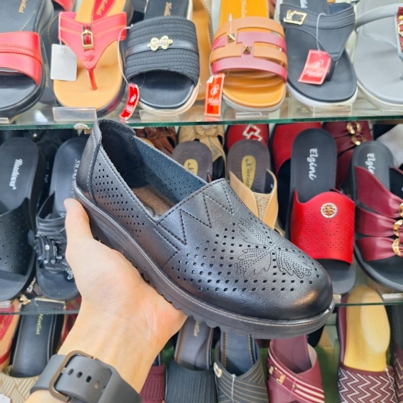 Sepatu Pancus Tapak Flat Sepatu Pancus Wanita