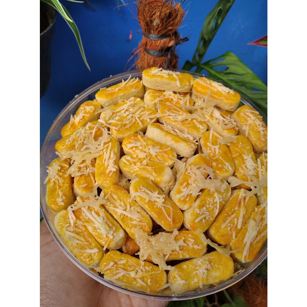 

KASTENGEL // KASTENGEL KEJU // 250GR, 500GR