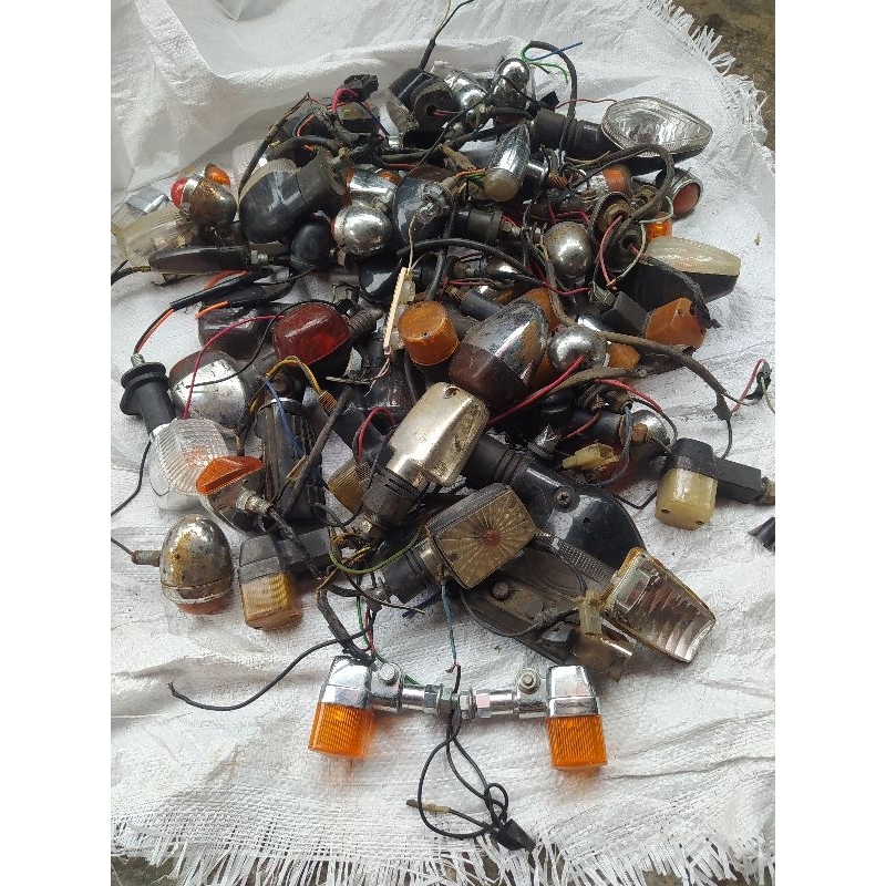 LAMPU SEIND BEKAS VERZA SEIND VARIASI KOTAK BULAT