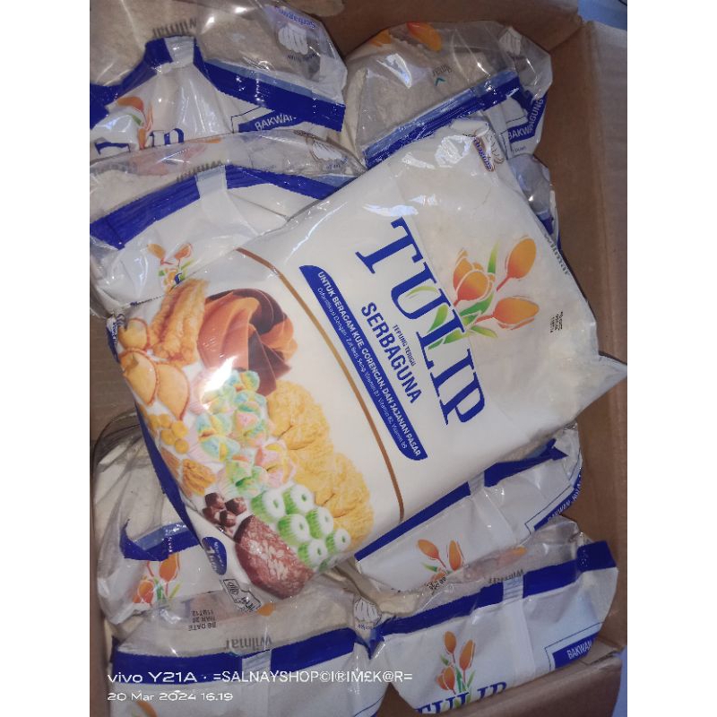 

TEPUNG TERIGU TULIP 1KG