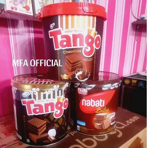 

WAFER TANGO COKLAT KALENG EXP 2026