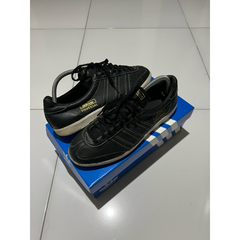 Adidas Universal Leather