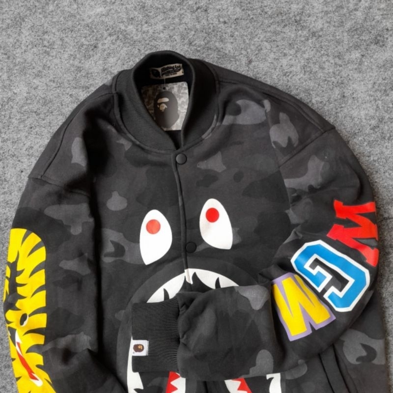 Jaket Varsity Bape WGM