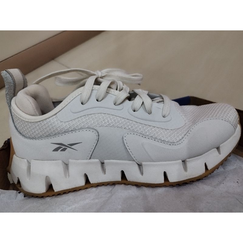 sepatu reebok seken