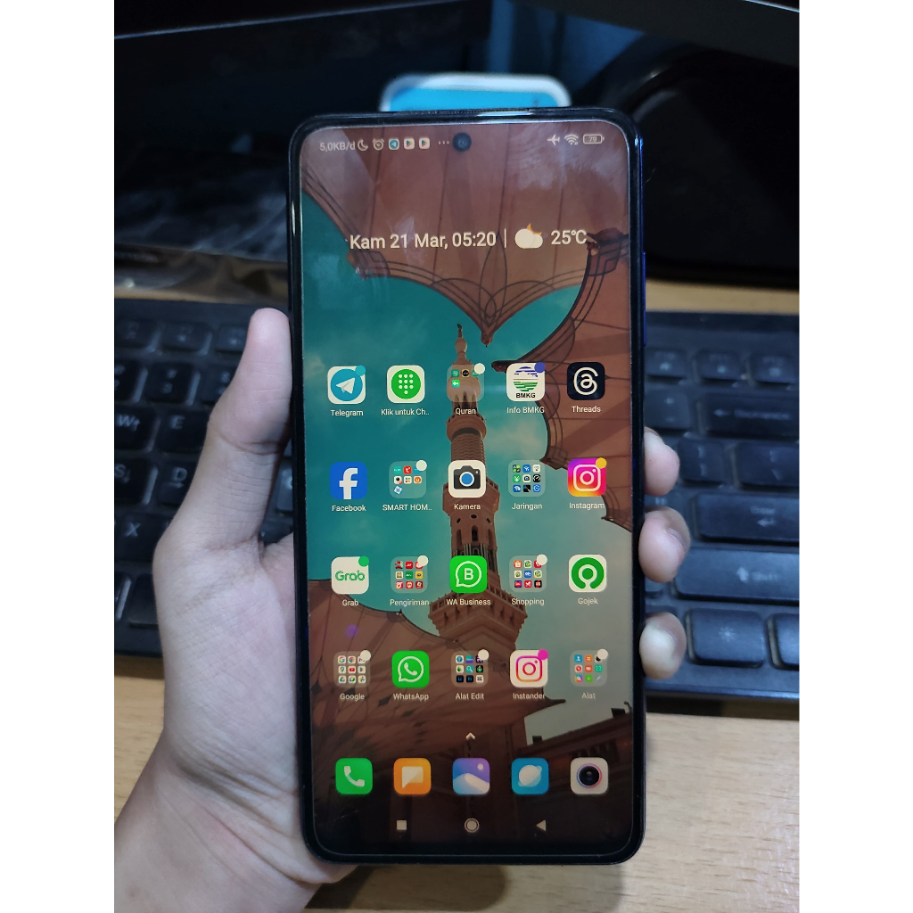 Dijual Hp Poco X3 NFC 8/128GB Fullset (Second / 2nd)