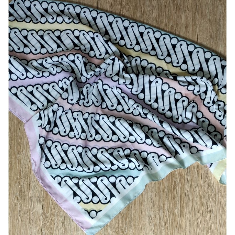 TERBARUSCARF BRANDED/ SYAL/SEGIEMPAT/ KERUDUNG/ SCARF JUMBO / KERUDUNG SYAR I /HIJAB /JILBAB / SCARF