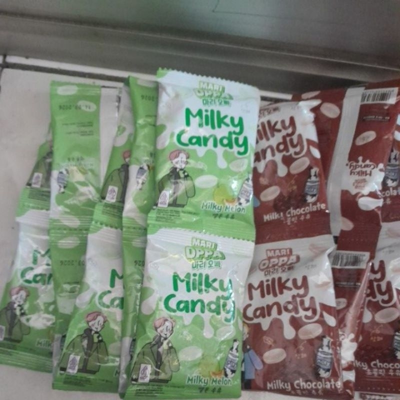 

mari oppa milky candy renceng isi 10pcs