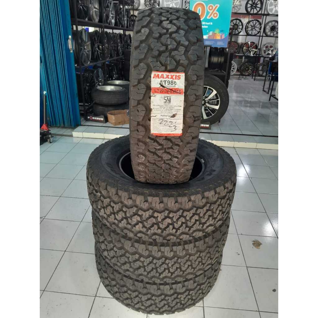 Ban Mobil Fortuner Pajero Ring 17 MAXXIS AT980 275 65 R17