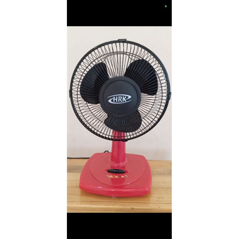 Kipas Angin Meja 10" HRK