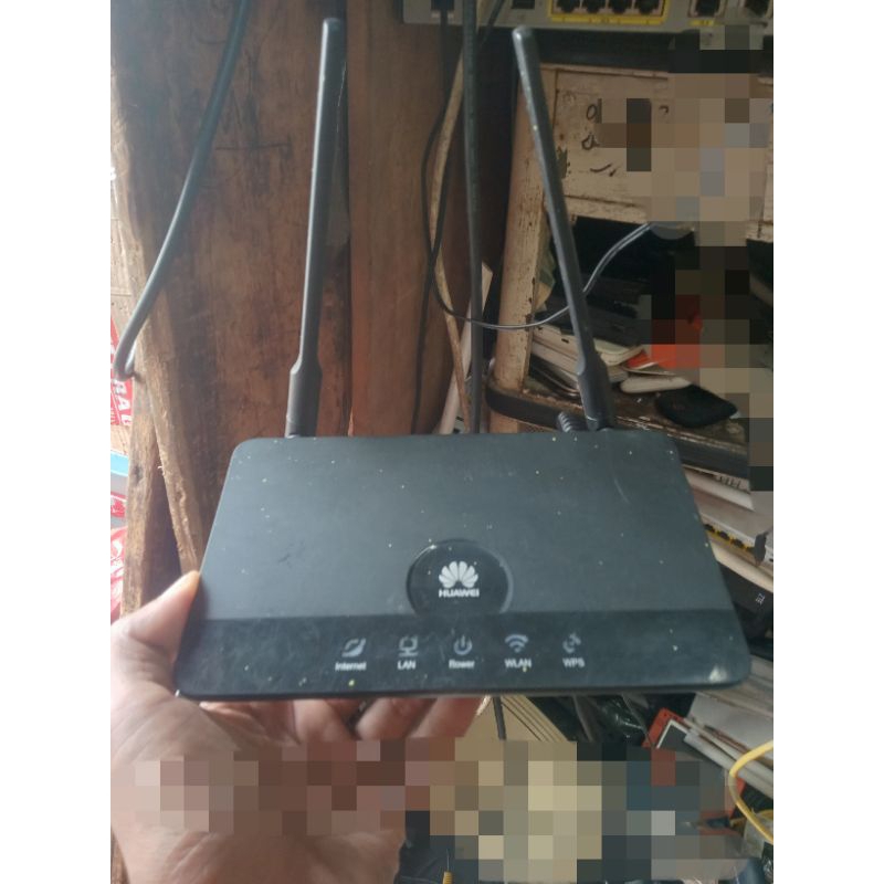 Huawei WS330 300mbps wireless Router +adaptor