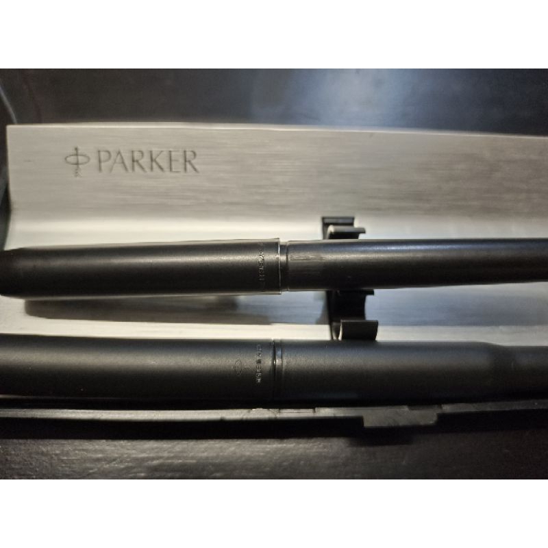 

Pulpen parker black made in USA dan ausi original