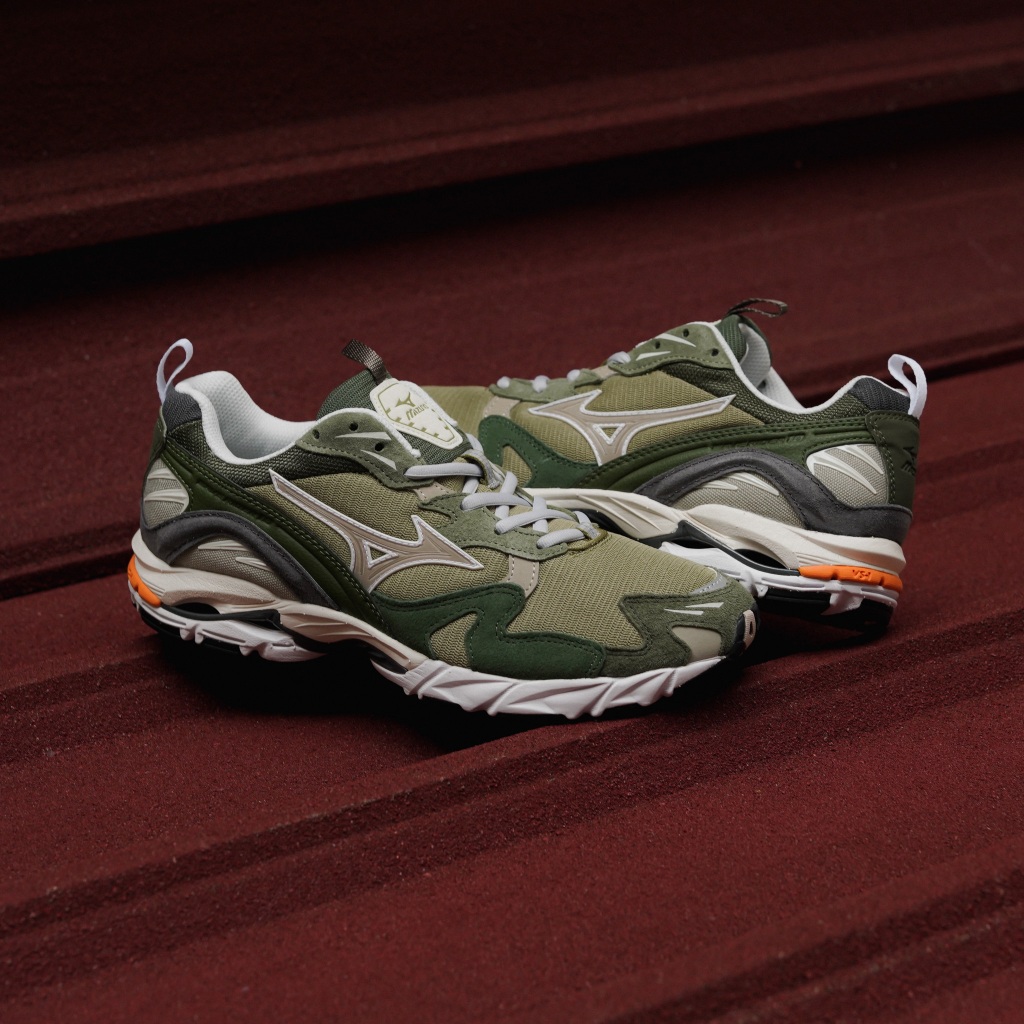 Mizuno Wave Rider 10 Originals