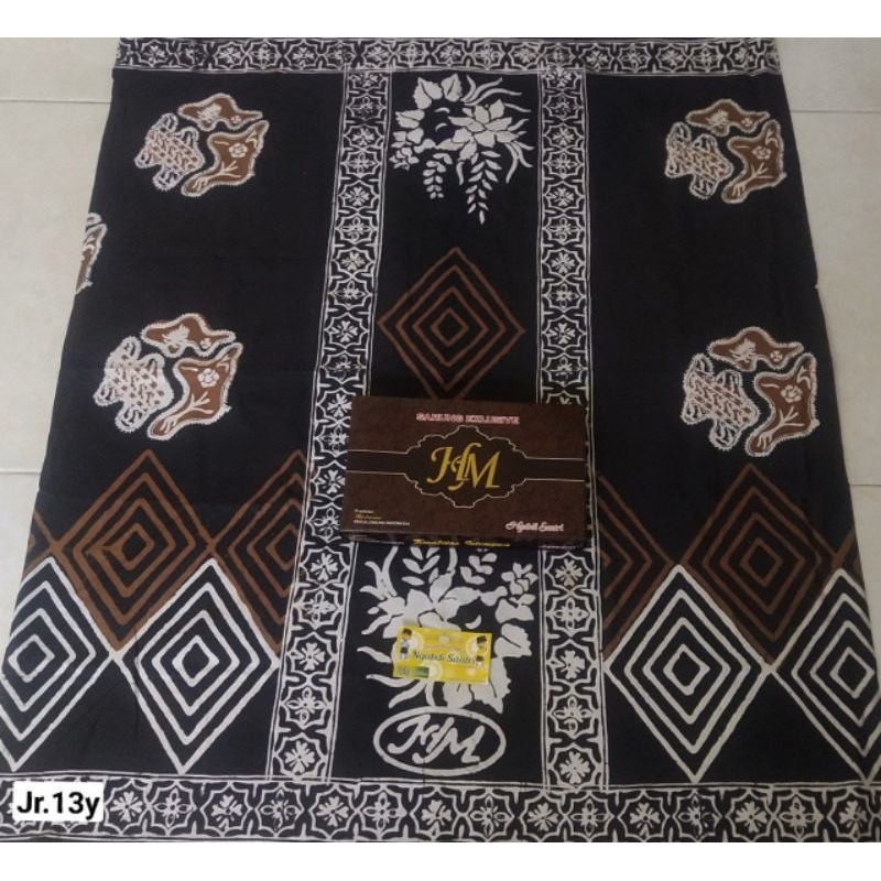 Sarung Anak Wayang Gunungan kang santri mbak santri