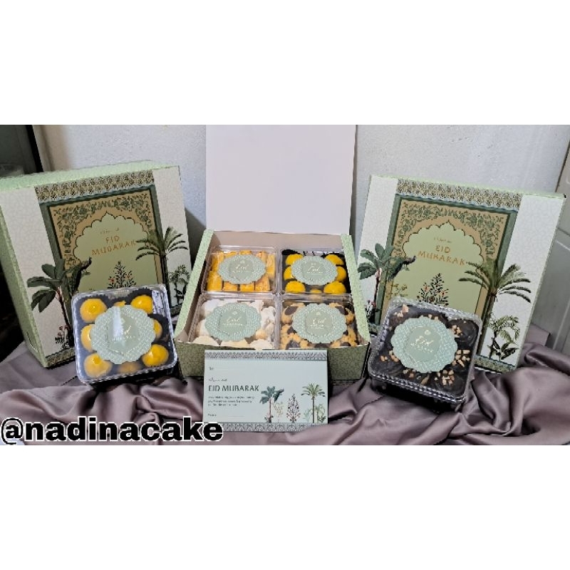 

Hampers Kue Lebaran Paket Exlusive isi 4