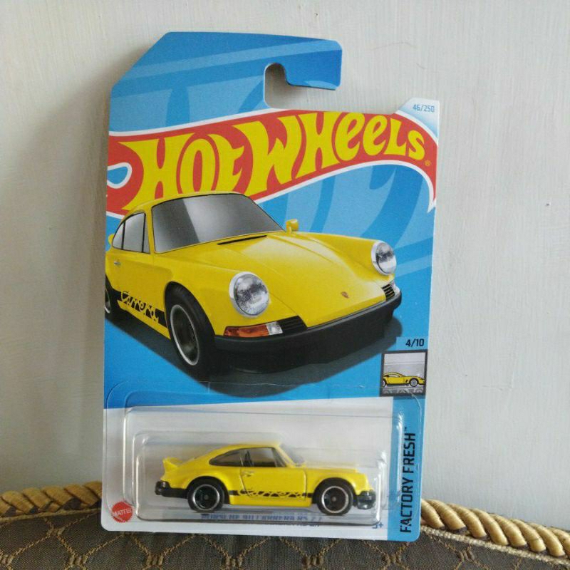 HOTWHEELS PORSCHE 911 CARRERA