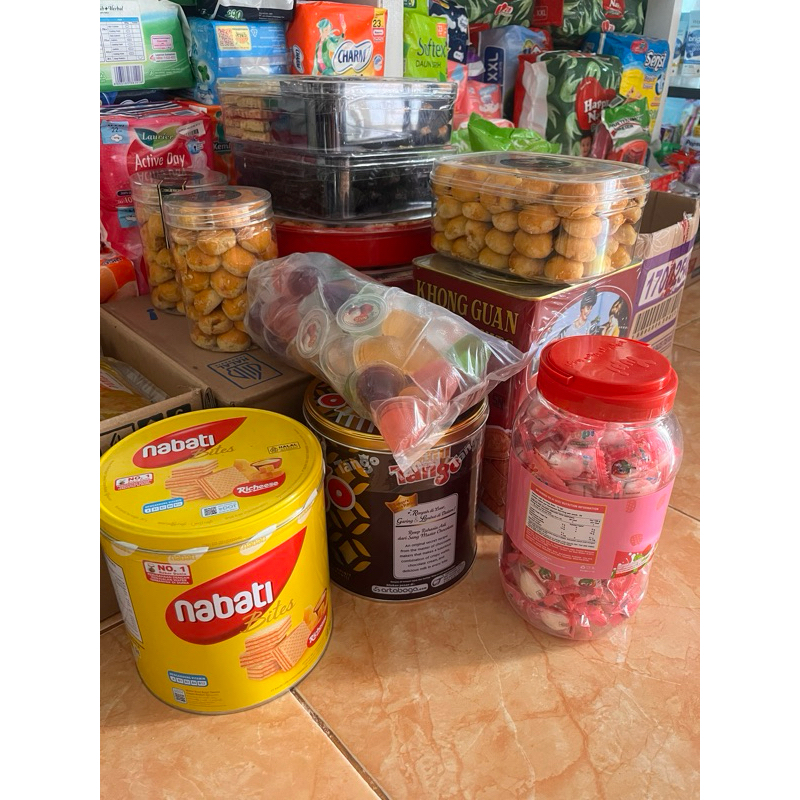 

kue lebaran / aneka kuker lebaran ready stok